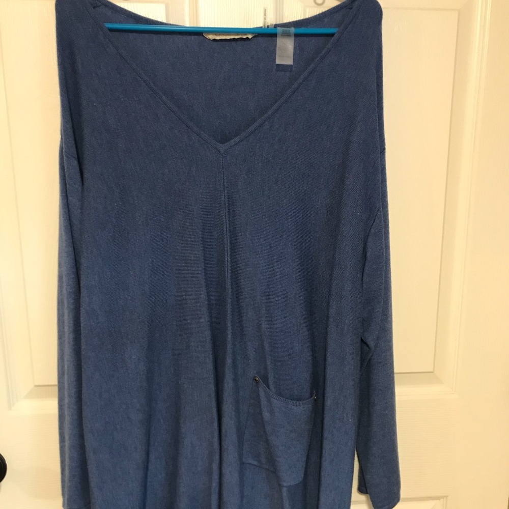 Ladies sweater